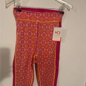 NWT Kari Traa wool capri base-layer Leggings in pink and orange pattern